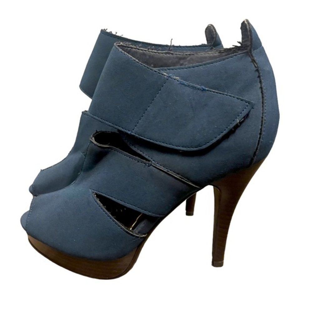 Rampage Payrnne‎ Velcro peep toe stiletto shoe size 5.5 women’s
